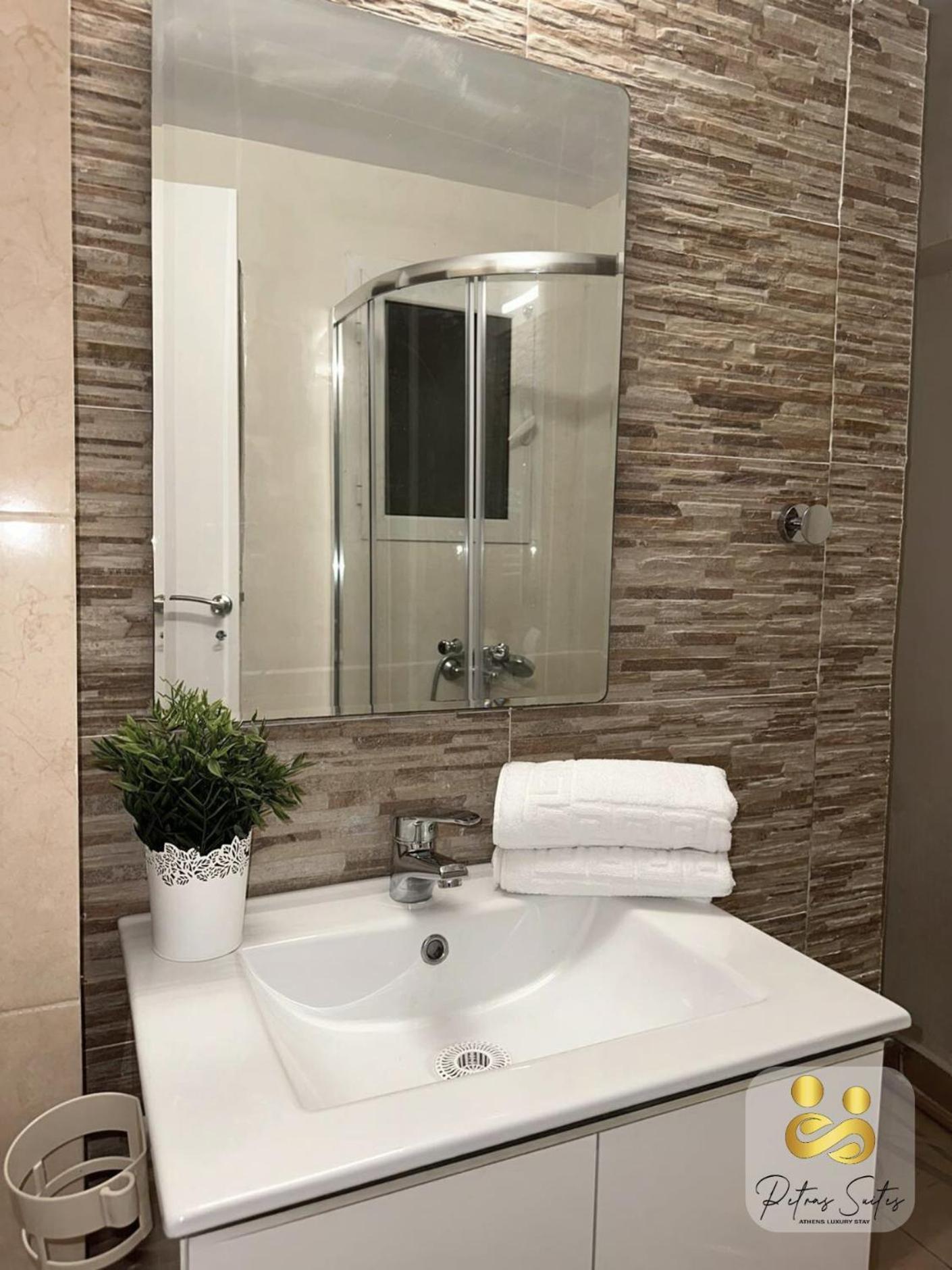 Petras Luxury Suites Athens Exterior photo